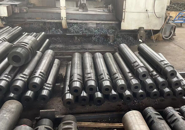 專(zhuān)業(yè)回收銷(xiāo)售二手反井鉆機(jī)鉆桿