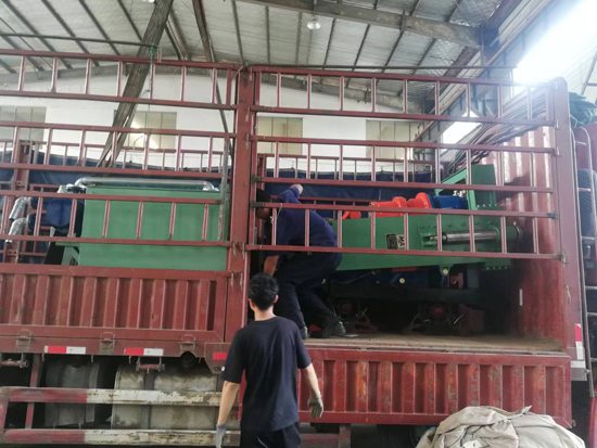 反井鉆機(jī)安全警示